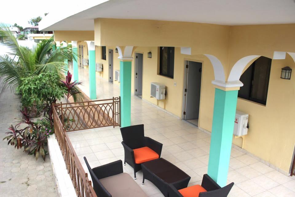 Auberge Pont-Gaudin Gonaives Esterno foto